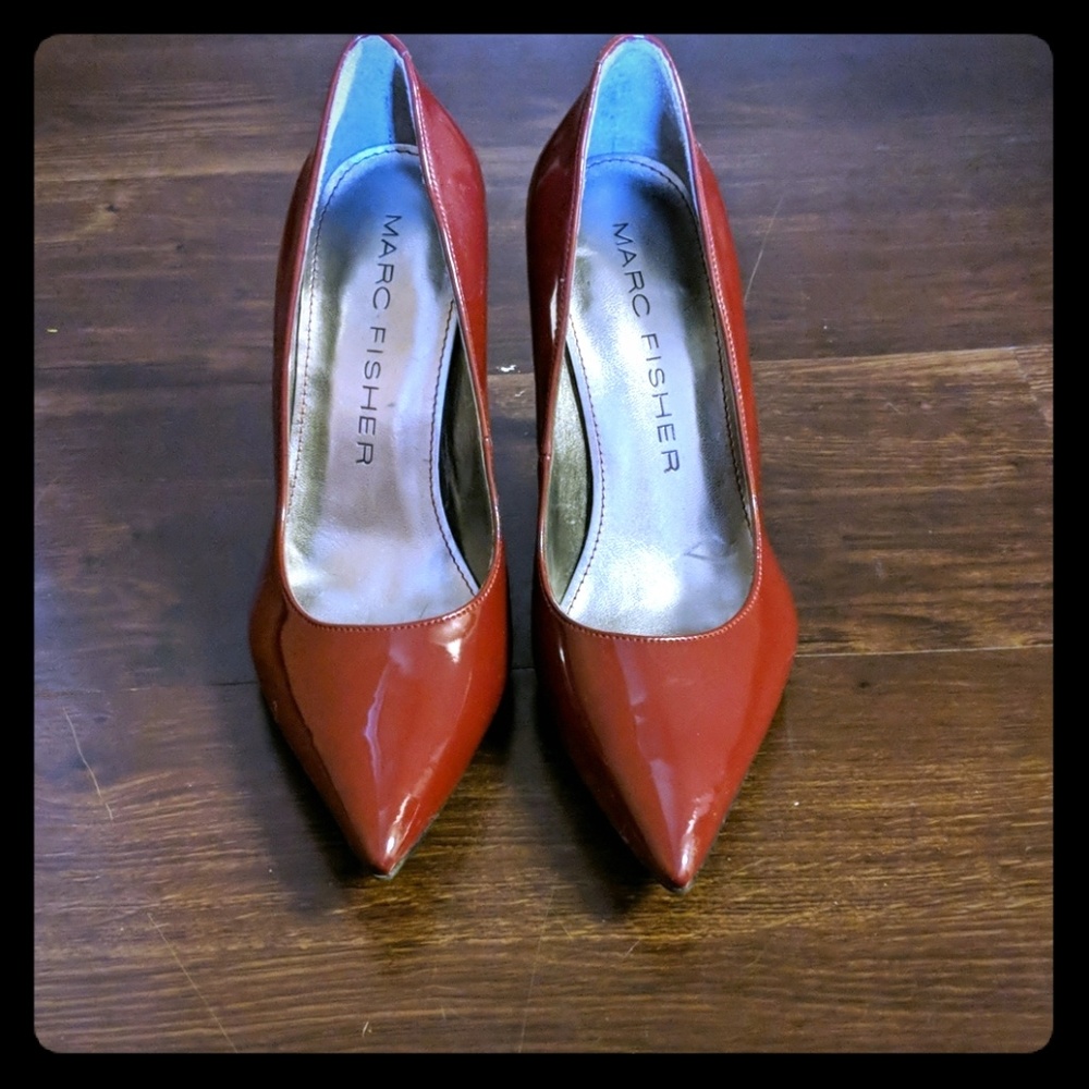 👠 Marc Fisher Stilettos